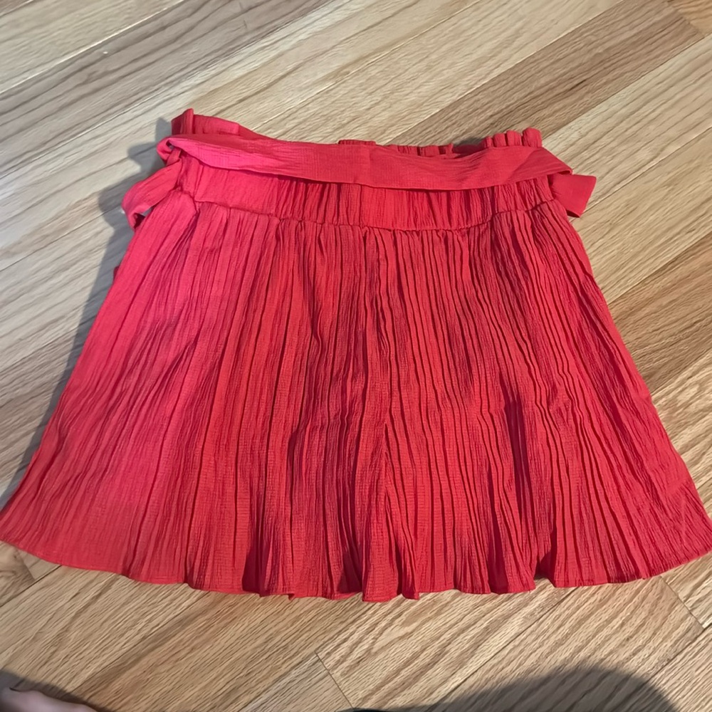 Small red lulus shorts